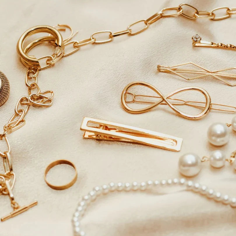 Elegant Gold Jewelry Set